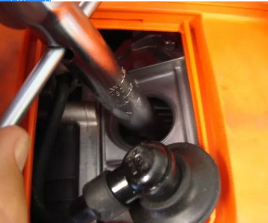 雙輸出液壓機(jī)動(dòng)泵維修維護(hù)指導(dǎo)說(shuō)明書(圖11) 雙輸出液壓機(jī)動(dòng)泵維修維護(hù)指導(dǎo)說(shuō)明書(圖11)